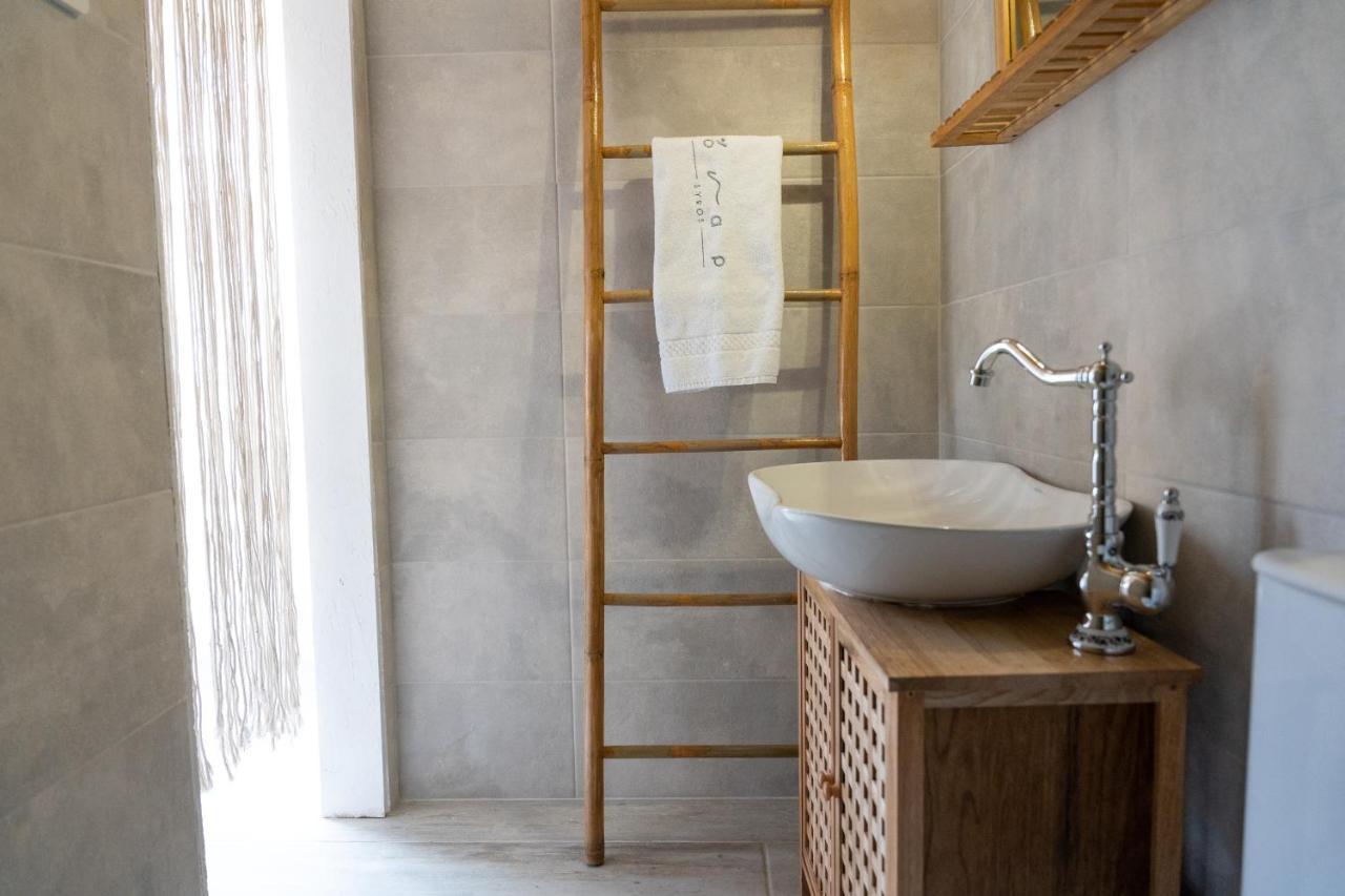 Onar Luxuries Ermoupoli