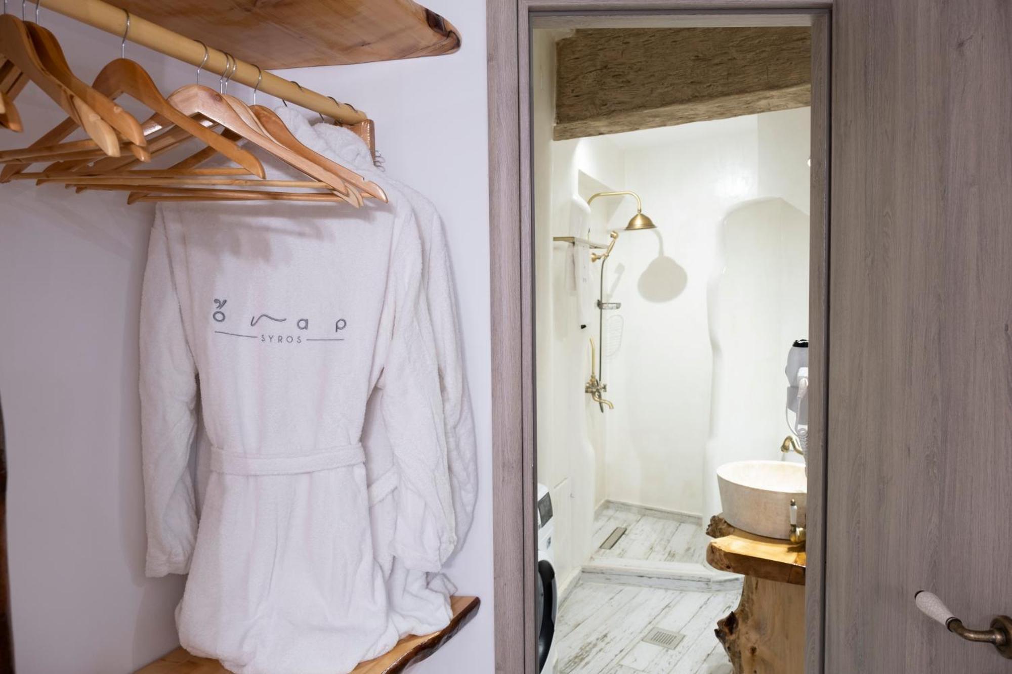 Onar Luxuries Ermoupoli